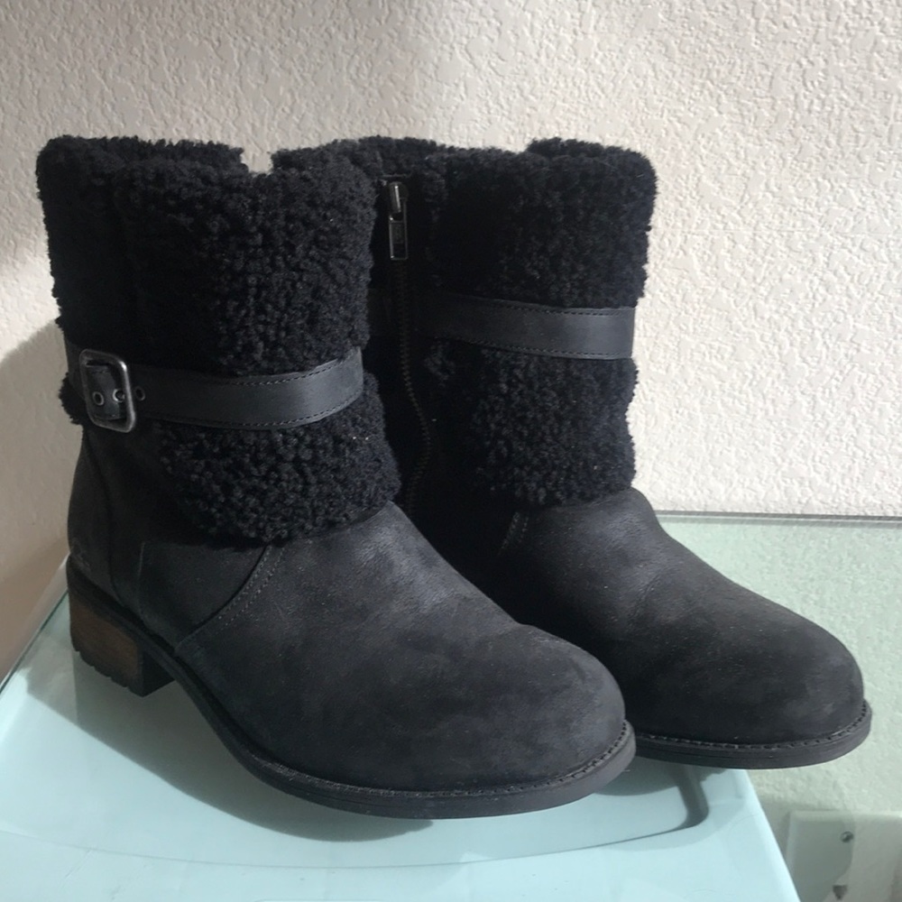 Never worn Uggs